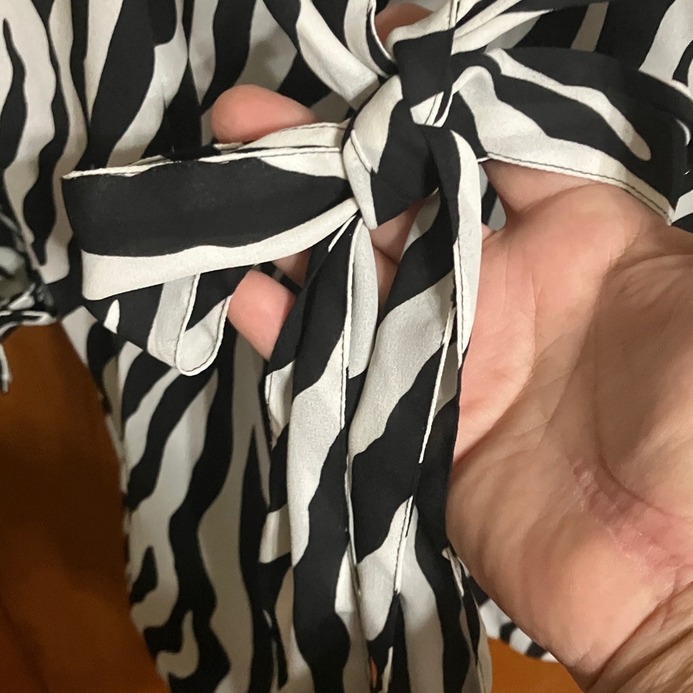 Fashion Bug Black and White Zebra Print Blouse - Picture 4 of 10